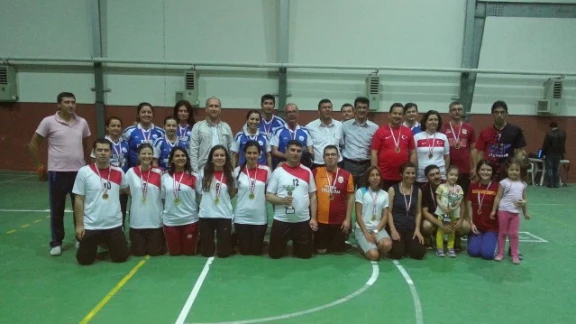 Öğretmenler Arası Voleybol Turnuvası Düzenlendi.