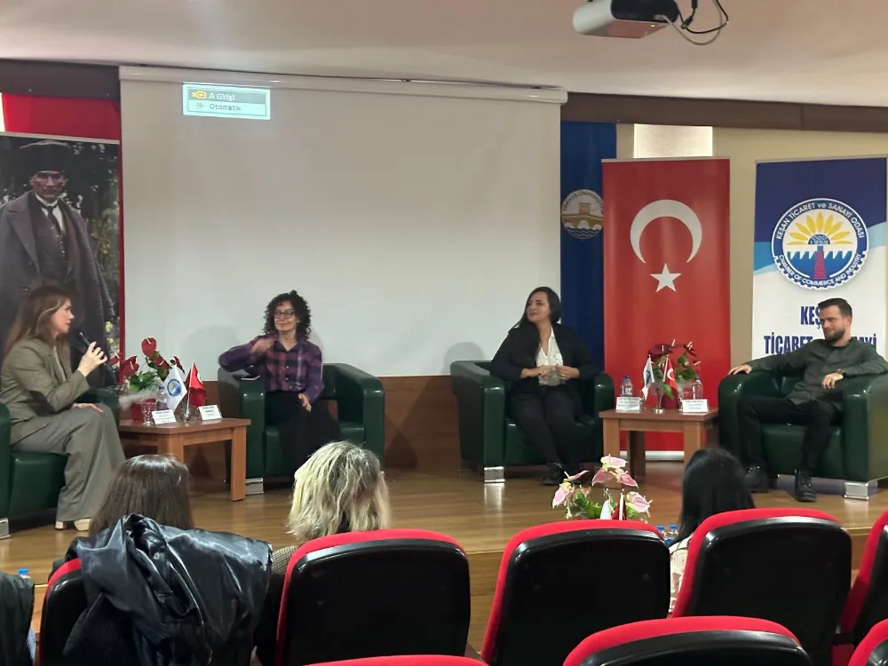  Öğr. Gör. Dr. Elif Betül Yalçı 