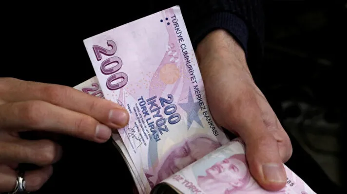 Emekli Maaşı 12bin 500 Lira Oldu.