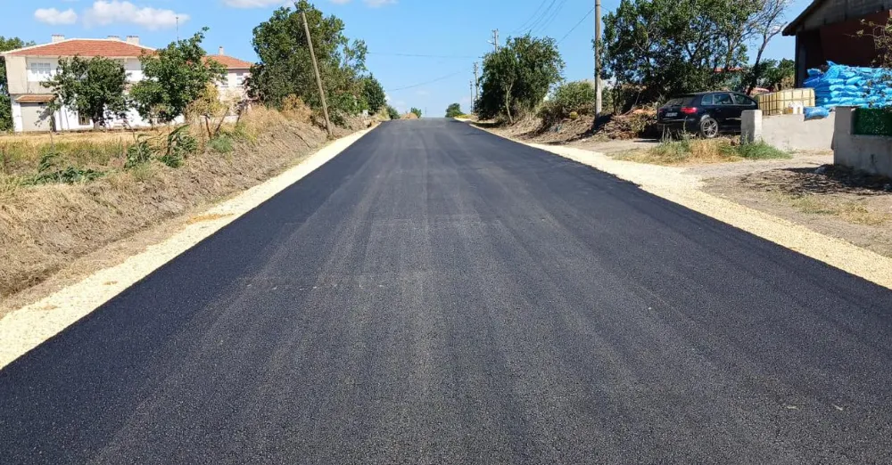 Sultanköy’de Sıcak Asfalt Yol  Çalışması Tamamlandı
