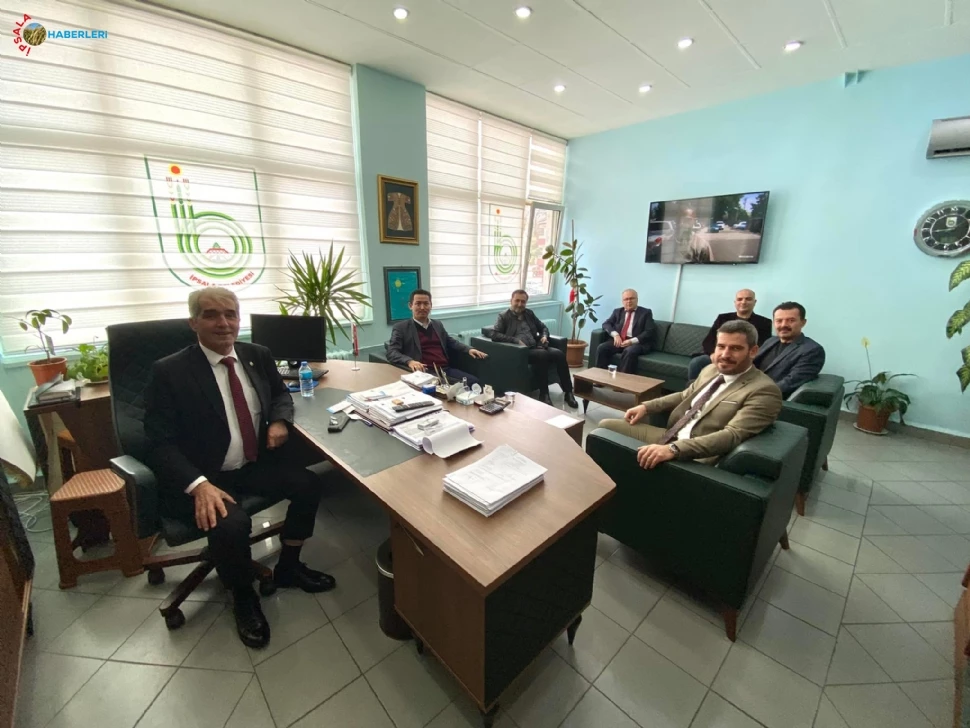 Ünsal’ı, Ziyaret Ettiler.
