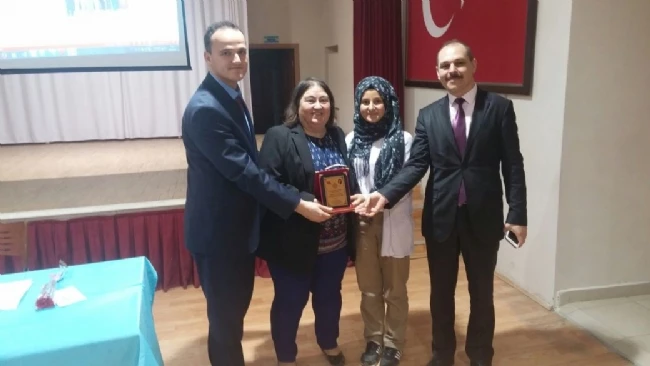 Anadolu Lisesi?nin Kariyer Konuğu Kadriye Yılsay Oldu.