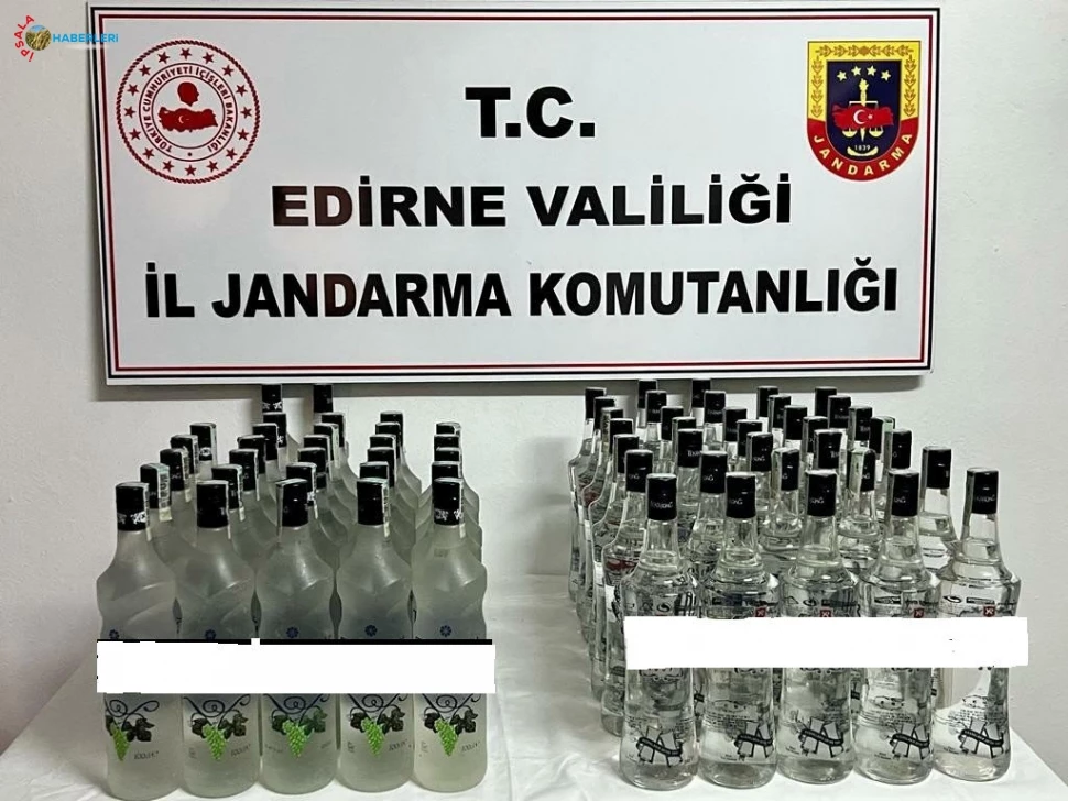 Jandarma Kaçak Oyun Konsolu İle İçki Ele Geçirdi