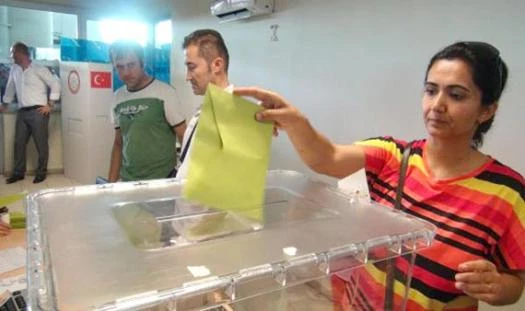 Sınır Kapılarında oy verme 8 Mayıs?ta