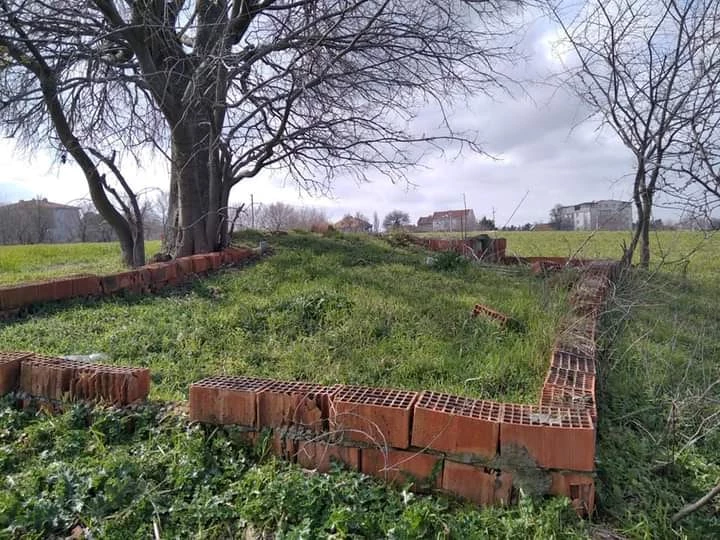 Amel Baba (Dede) Mezarı, Kaybolmaya Yüz tutmuş Durumda
