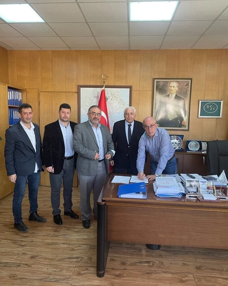 İmzalar Atıldı.