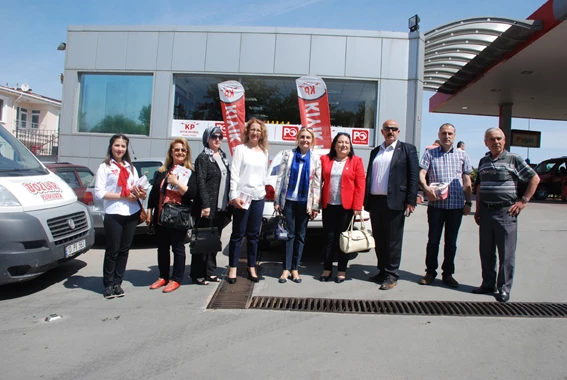 MHP?li Kadınlar arı gibi çalışıyor