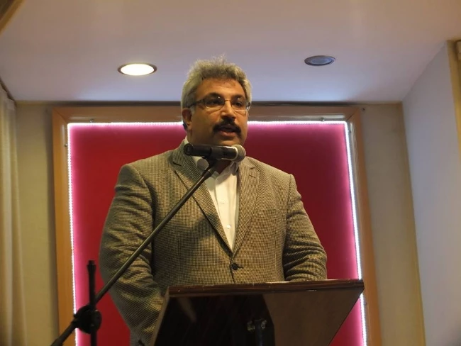 Özdemir, ?Esnafımız Kendini Yenilemeli?