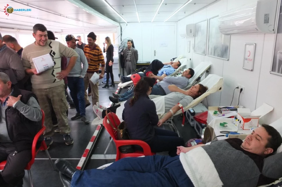 Kan Bağışı Kampanyası Düzenlendi.