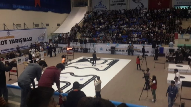 Yüksekokul MEB 9. Robot Yarışmalarındaydı.