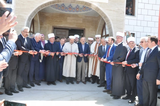 Rabi Kadıoğlu Camii İbadete Açıldı.