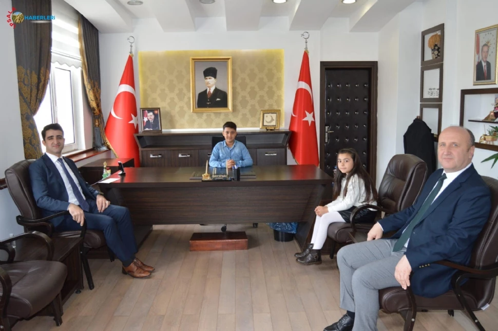 Koltuklar Çocuklara Emanet!