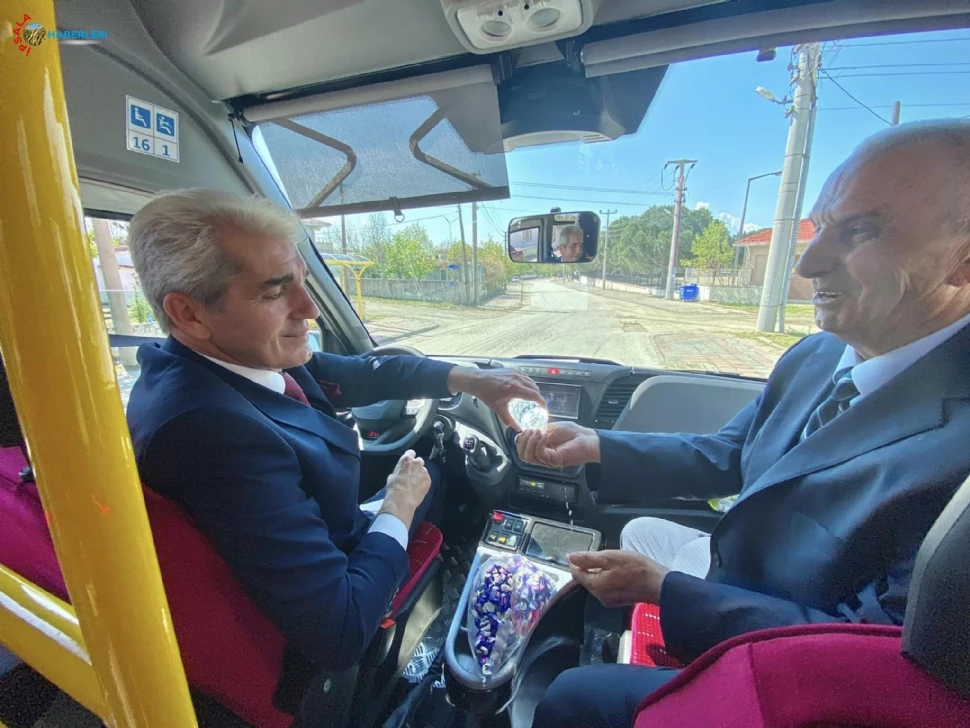 Ünsal Minibüs Şoförlüğü Yaptı