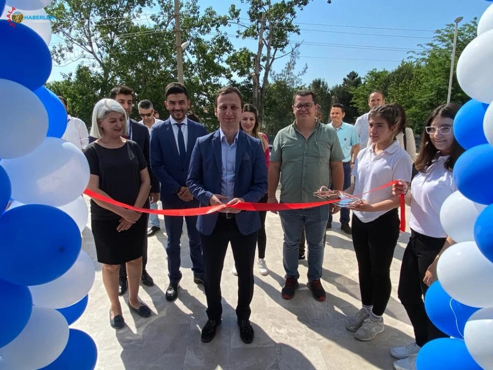 TÜBİTAK-4006 Bilim Fuarı Açıldı