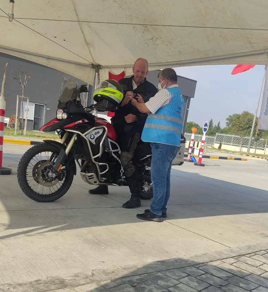 Gümrükte PCR Test Kontrollerine Devam.