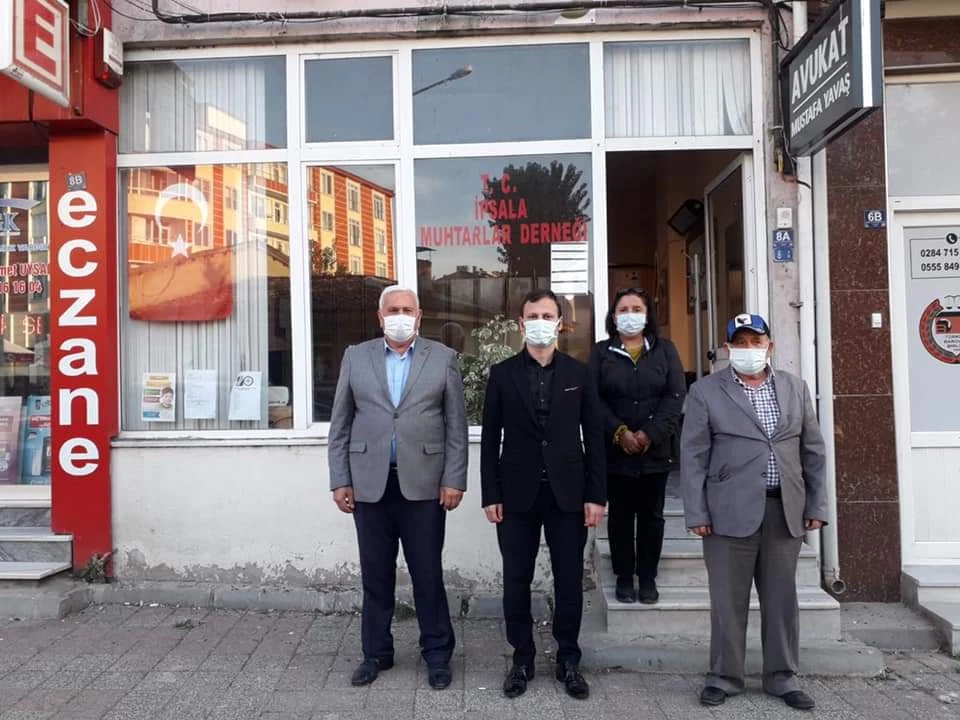 Muhtarlar Derneğini Ziyaret Etti.