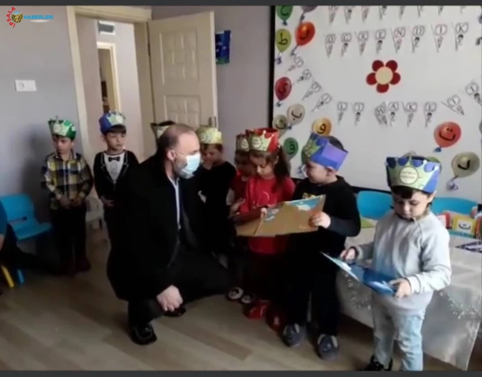 Minik Kur’an Bülbüllerinin Karne Heyecanı