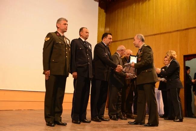 Vali Şahin: ??Trafik Kurallarını İhmal Etmeyin??