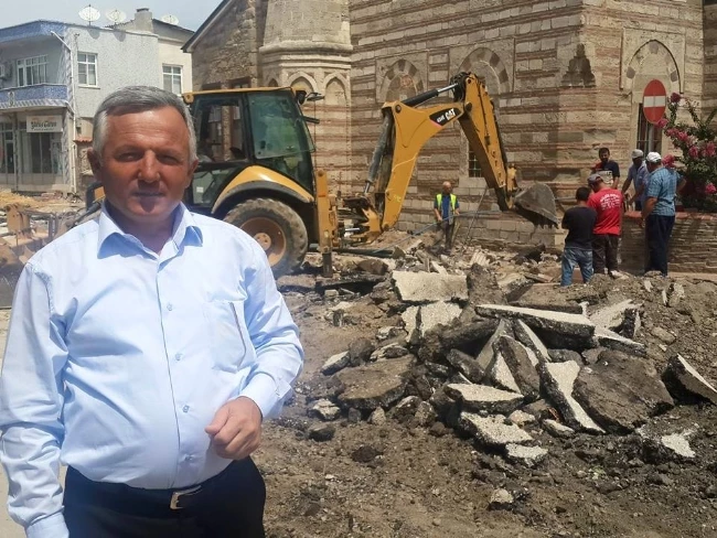 Pazar Sokakta Kaldırım Çalışması