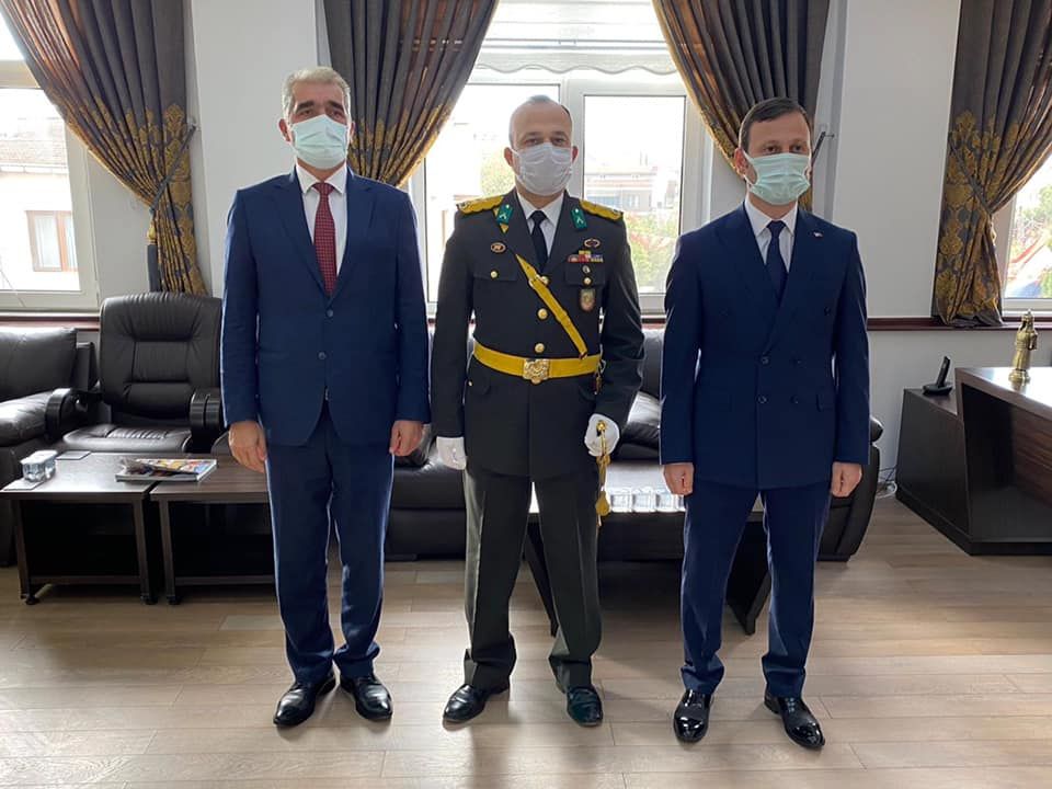 İlelebet CUMHURİYET!