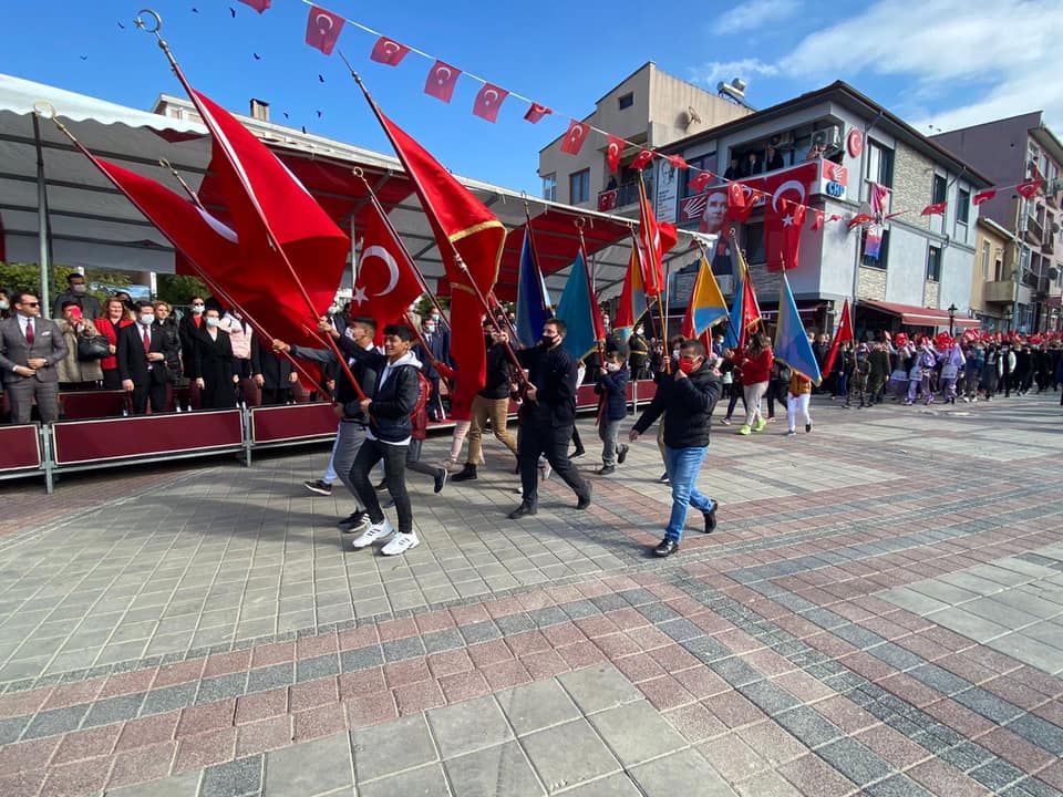 İlelebet CUMHURİYET!