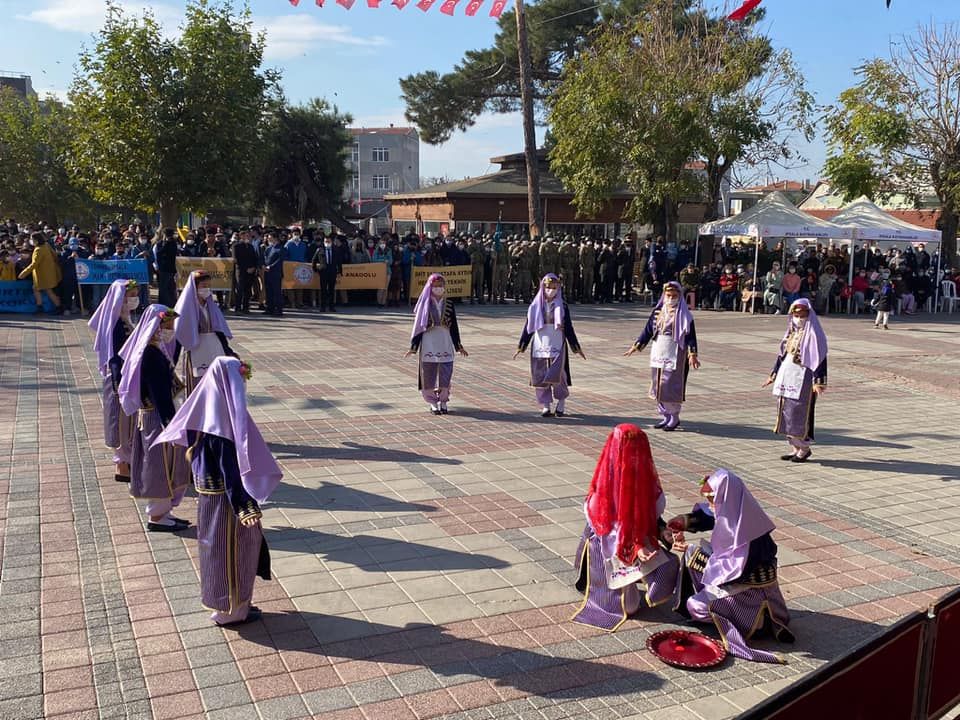 İlelebet CUMHURİYET!