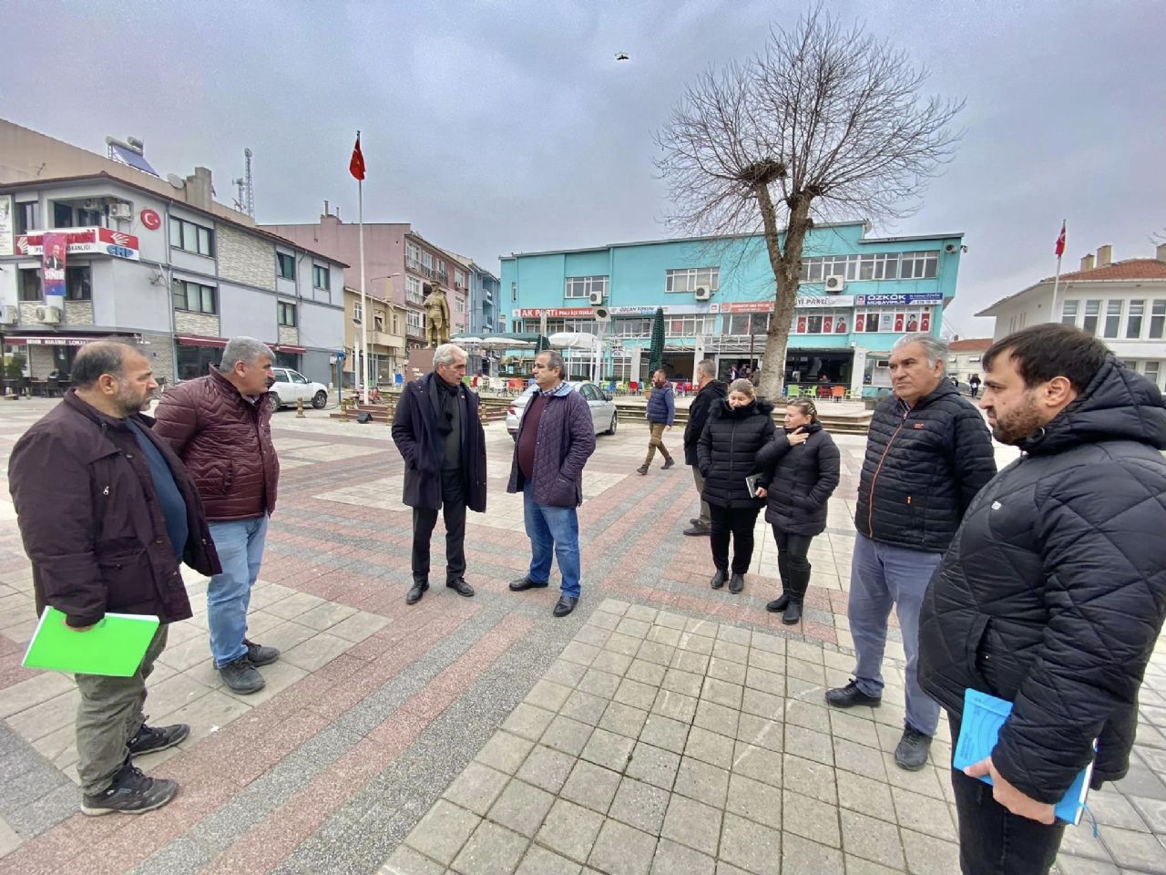 Cumhuriyet Meydanı Yeniden Düzenleniyor.