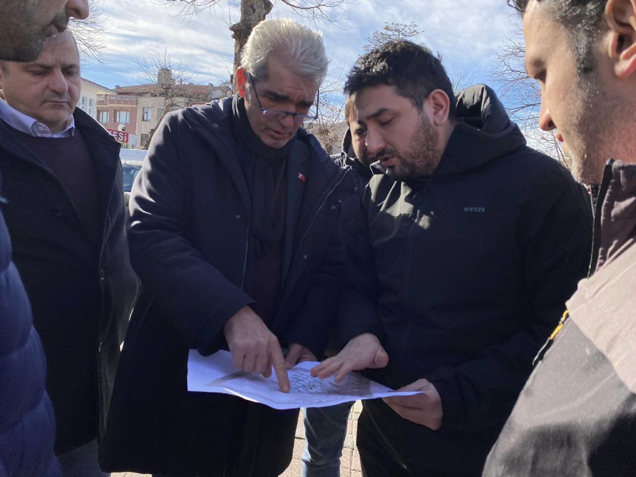 Cumhuriyet Meydanı Yeniden Düzenleniyor.