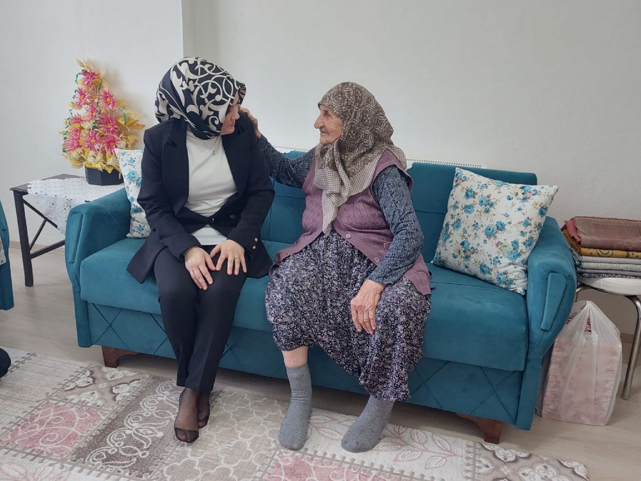 Anneler Gününde Şehit  Anneleri unutulmadı