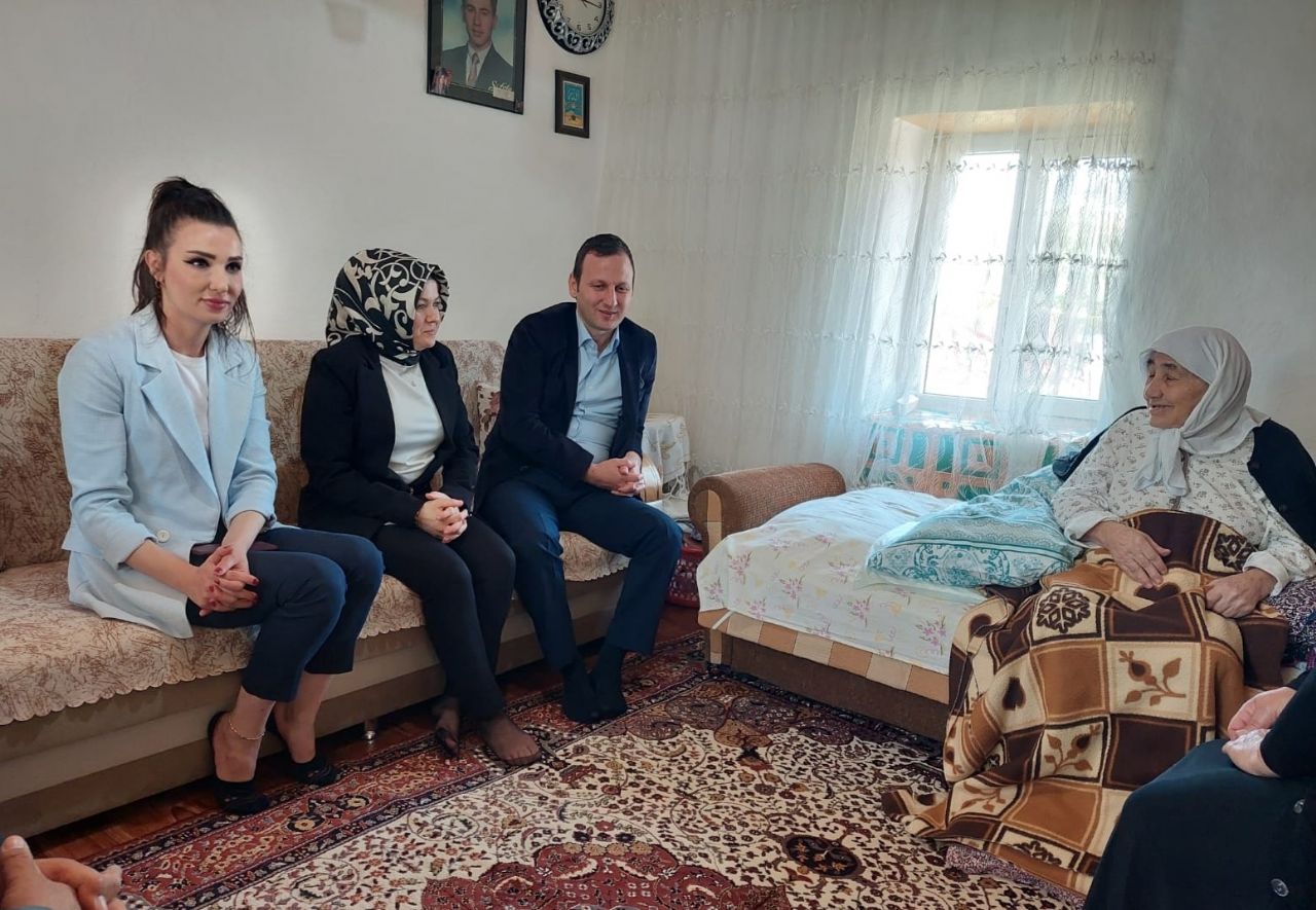 Anneler Gününde Şehit  Anneleri unutulmadı