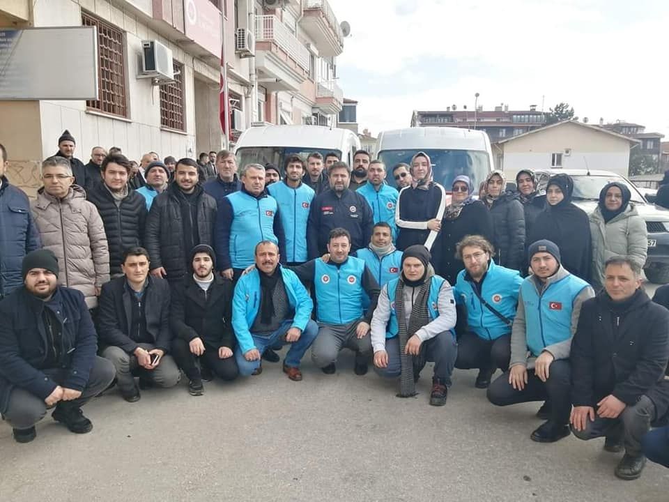 Edirne İl Müftülüğü Personeli Deprem Bölgesine Gitti.