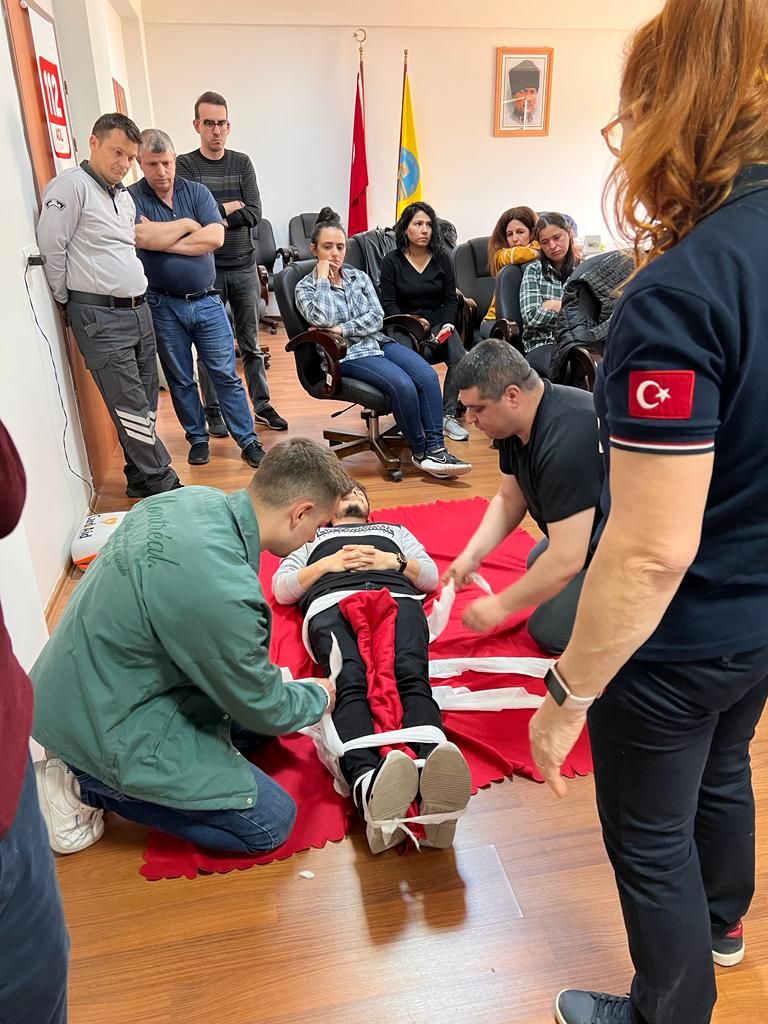 Yüksekokulda İlkyardım Eğitimi Verildi.