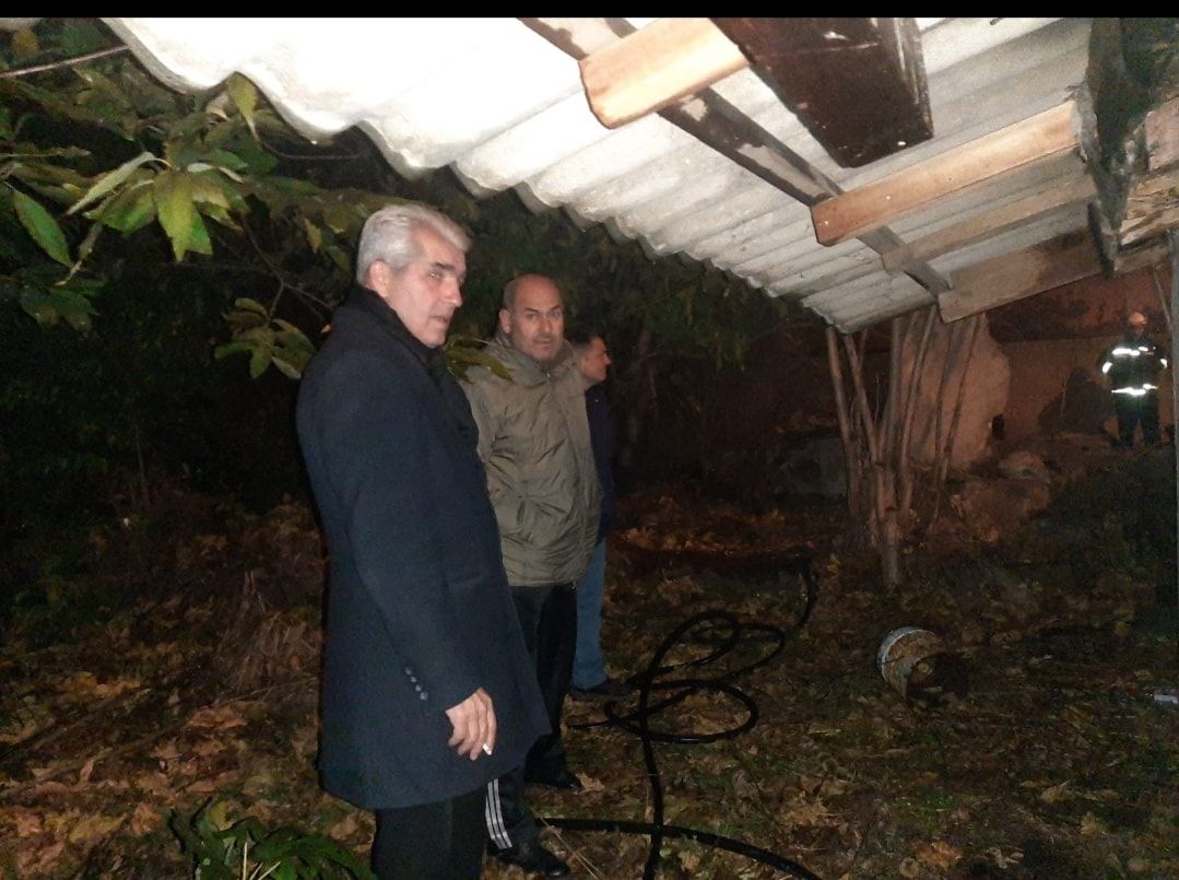 Metruk Evde Yangın Çıktı