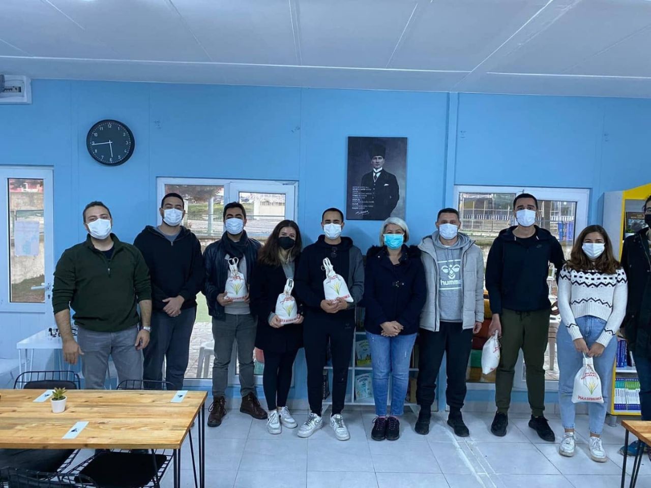 “Hayaller Kuruyoruz” Kütüphanesi Yenilendi