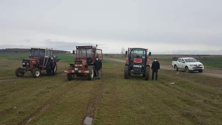 Pazardere Köyünde Meralar Gübrelendi.