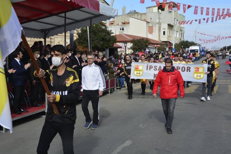 Coşku İçinde Kutlandı.