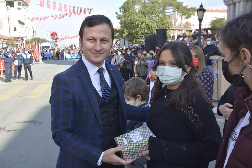 Coşku İçinde Kutlandı.