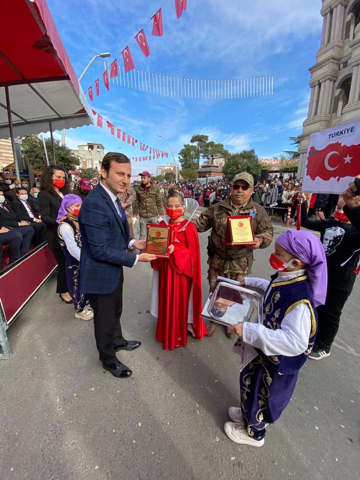 Coşku İçinde Kutlandı.