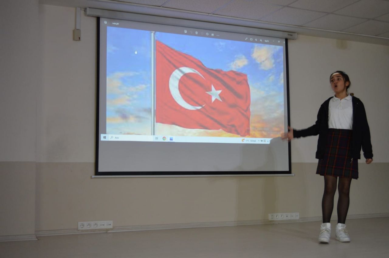 İstiklal Marşı’nı Ezbere Güzel Okuma Yarışması Yapıldı.