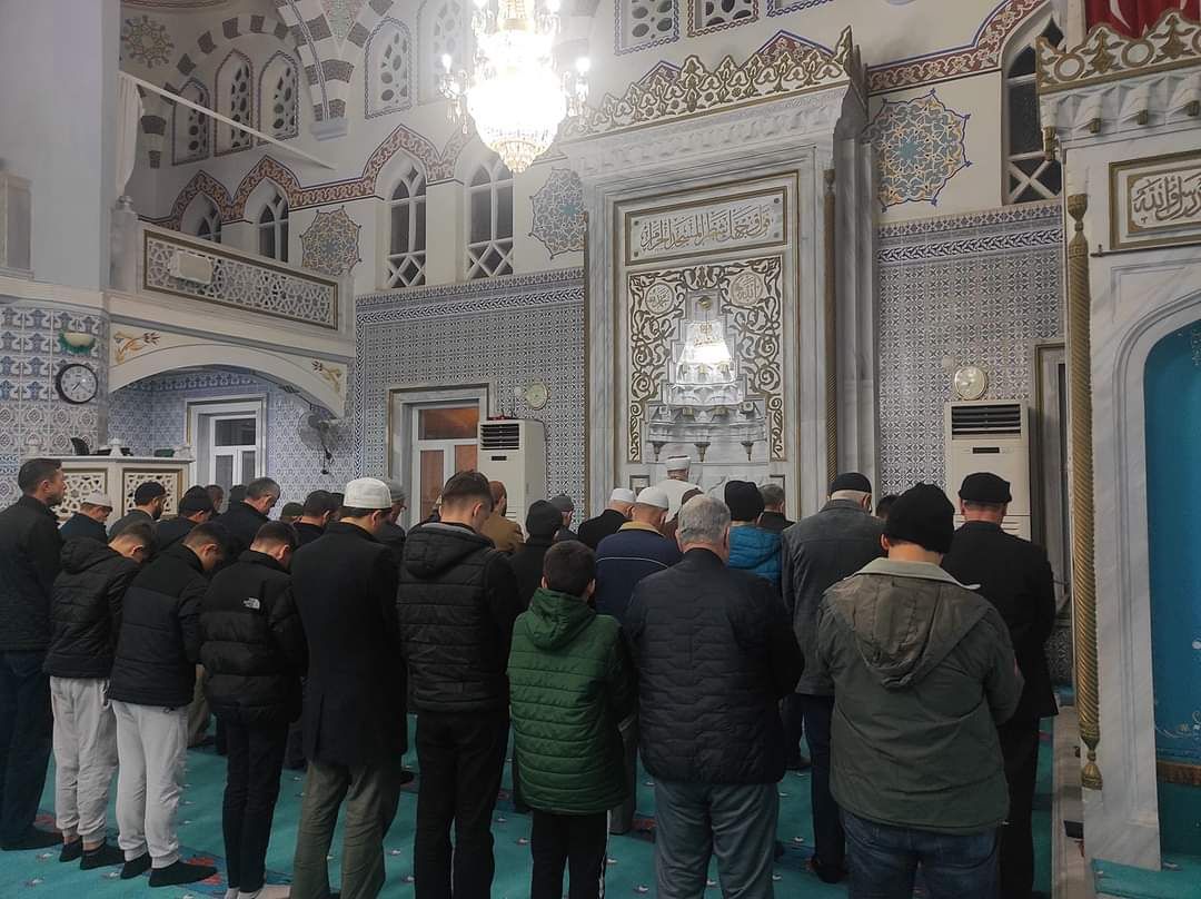 Sabah Namazı Buluşmaları Devam Ediyor.