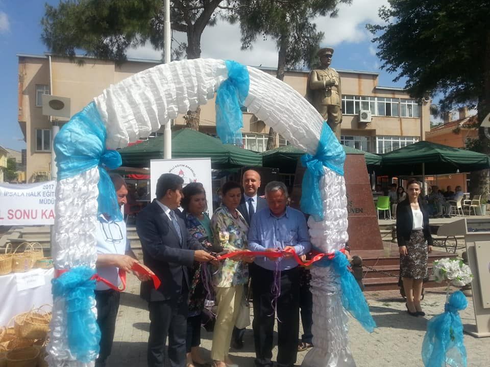 HEM Sergisi Göz Kamaştırdı.