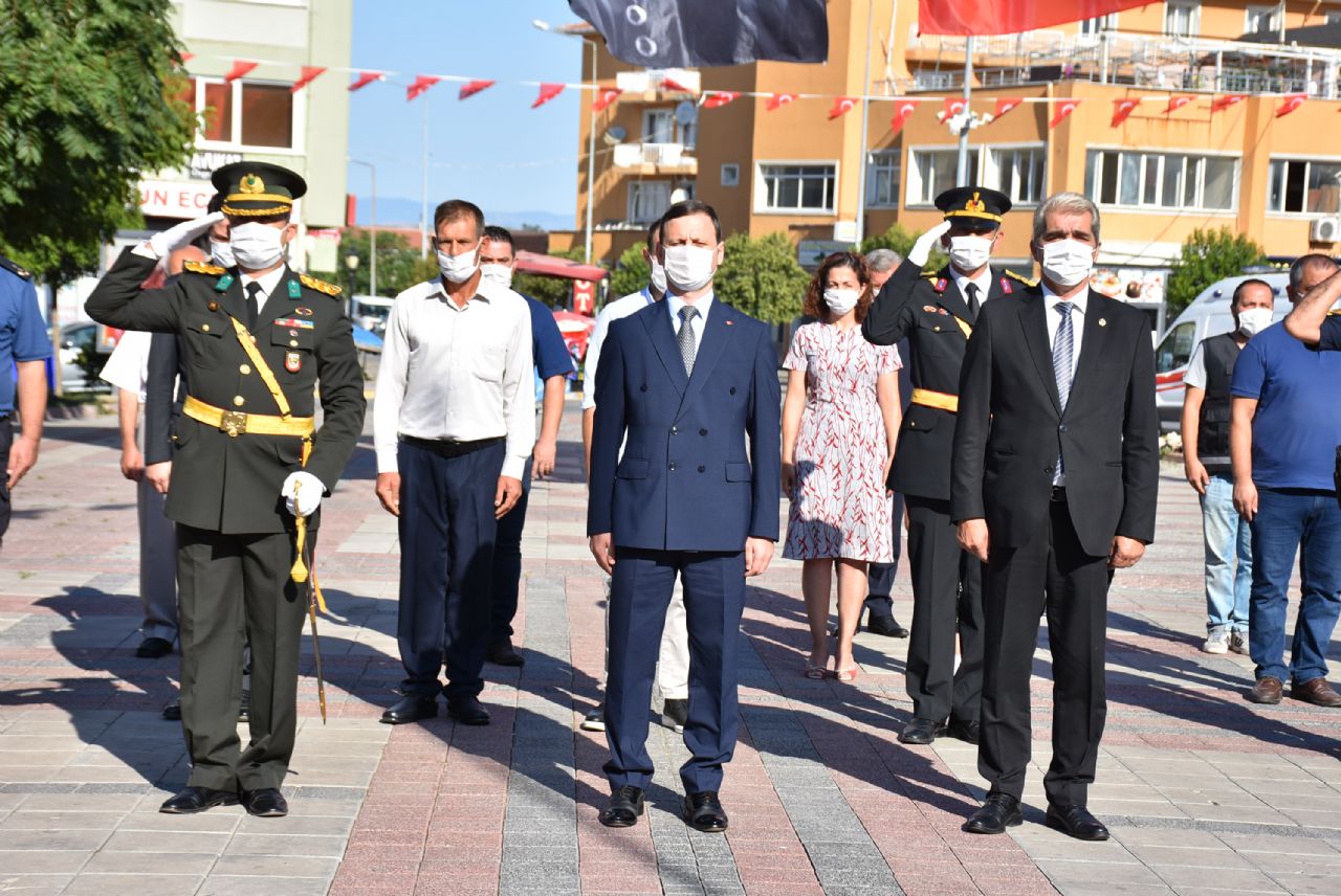 Sonsuza Kadar Kutlayacağız!