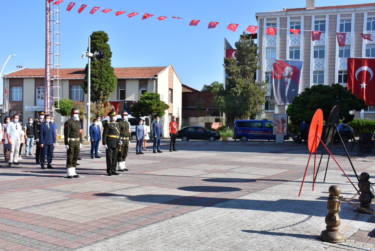 Sonsuza Kadar Kutlayacağız!